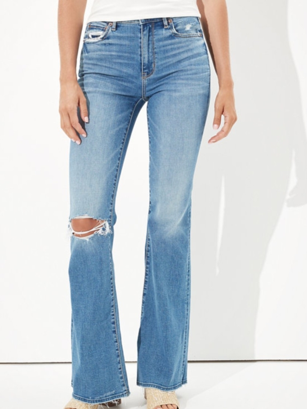 American Eagle High-Rise Light Blue Distressed Flare Jeans, SZ 6R, EUC